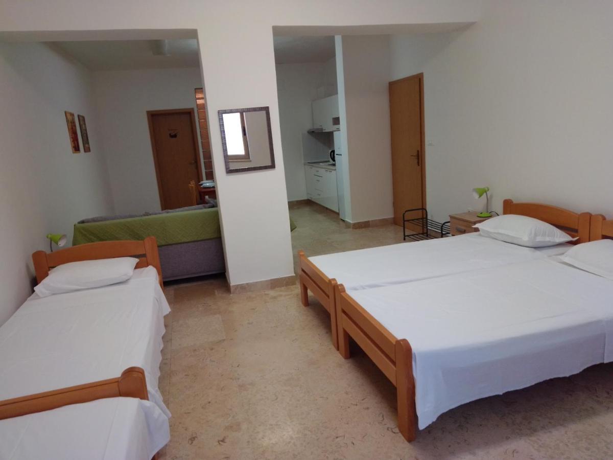 Apartman Sendi Póla Kültér fotó